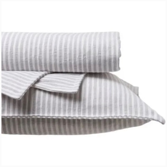INUP Other - INUP Home Portugal Fine Linens Gray/White Stripe King Pillow Shams Covers TWO